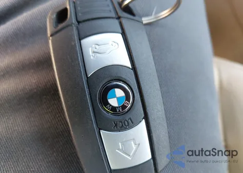 2011 BMW 328I xDrive из США, поврежденный, VIN WBAPK5G5XBNN27652